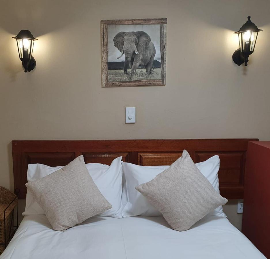 Lani'S Guest House - No Loadshedding มูซินา ภายนอก รูปภาพ